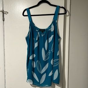 Lane Bryant Turquoise Top with White Pattern, Sleeveless.  Size 18.